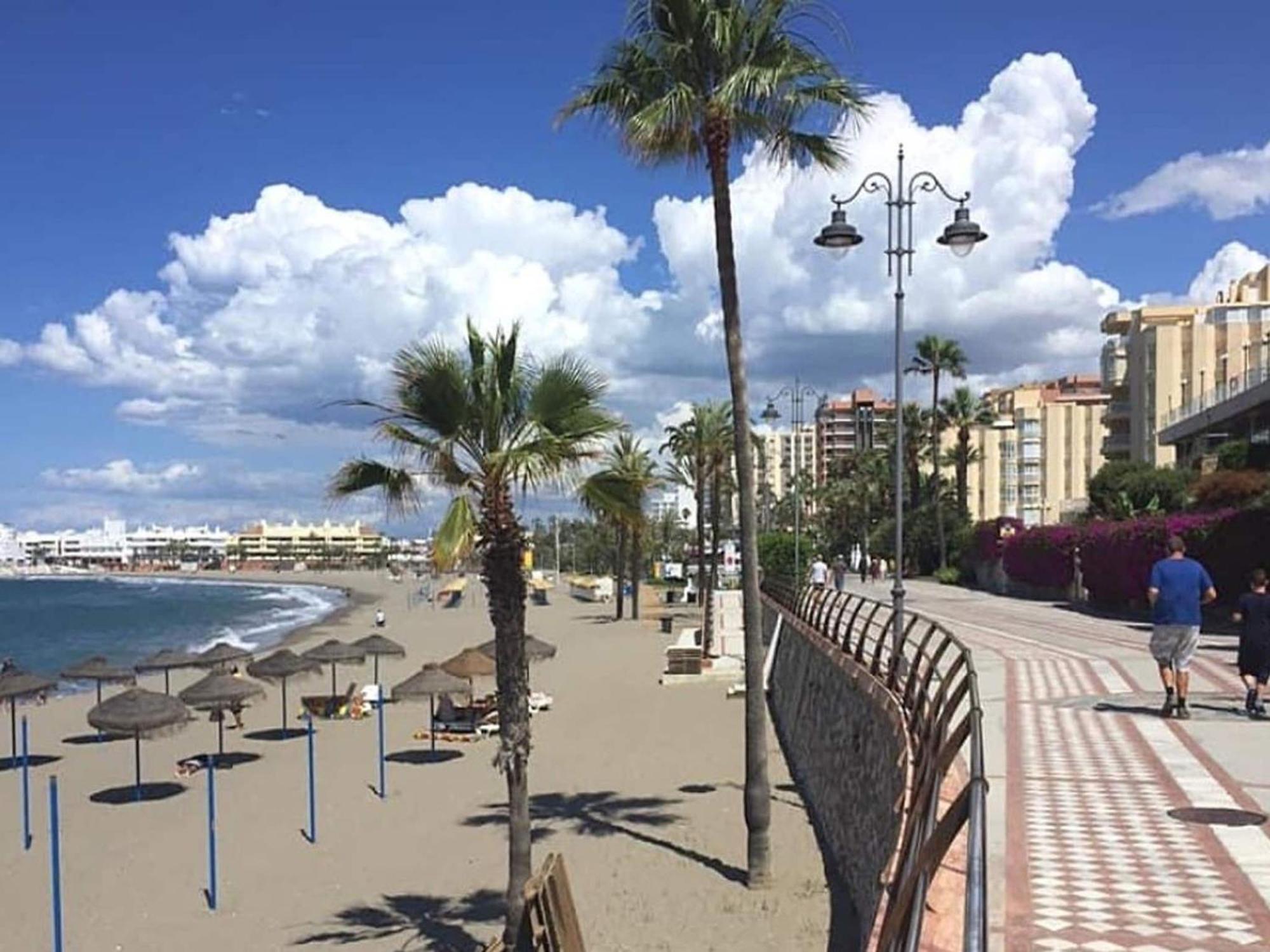 Belvilla By Oyo Estudio Benal Beach Málaga Esterno foto
